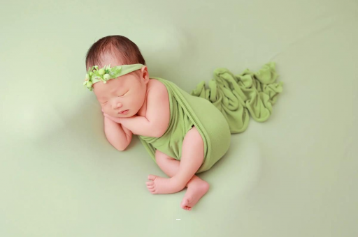 阿勒泰宝宝满月回礼